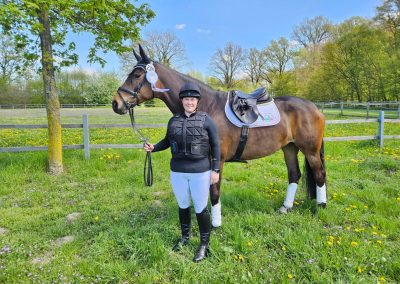 Anke Brüske und Smiling Sun beim Frühjahrs-Geländeturnier in Greven